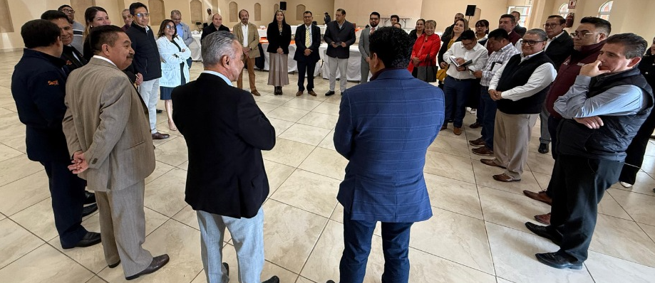 Mesa de Trabajo con el SNTE